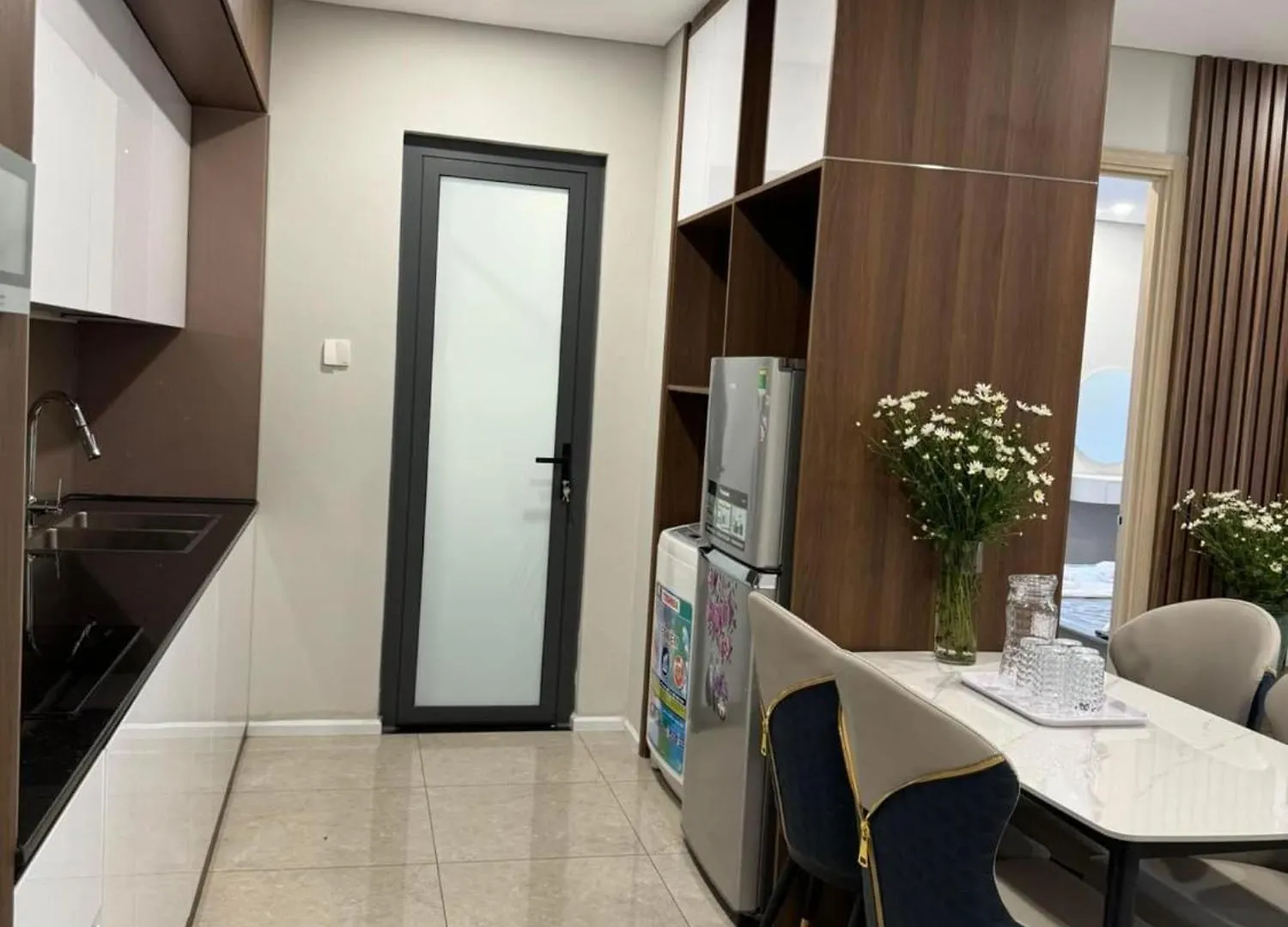 Can Ho Tai Chung Cu 98 Vinh Hoi - Quan 4 - Thanh Pho Ho Chi Minh Apartment